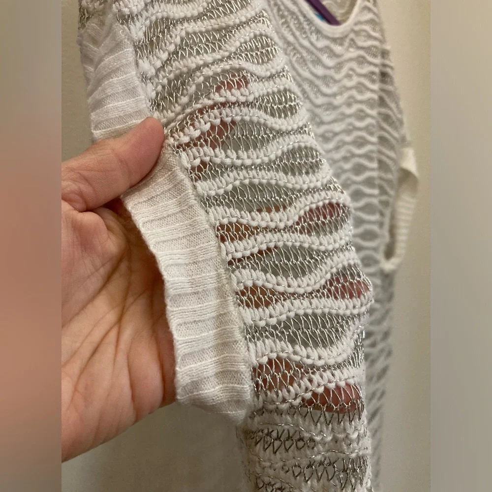 ALICE + OLIVIA Striped Scoop Neck Knit Sweater - Picture 6 of 6